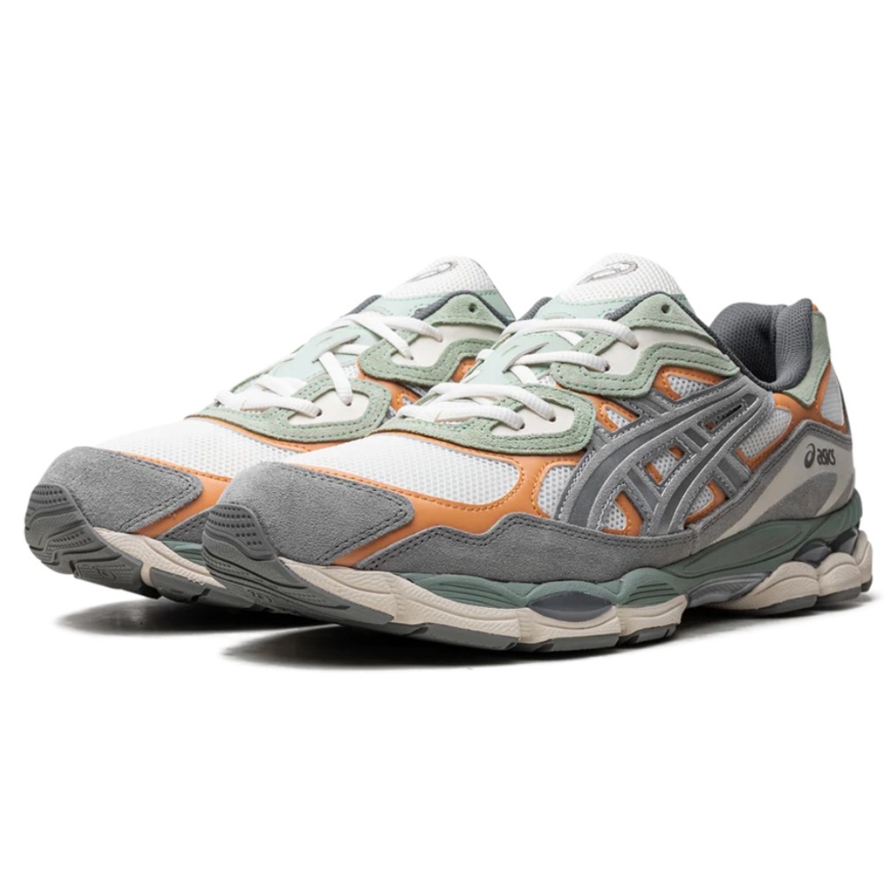 ASICS Men’s Gel NYC Cream/Clay/Green Colorway Size: 11